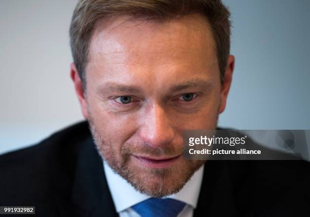 Leader of the liberal Free Democratic Party of Germany Christian Lindner sitting at the start of FDP Presidium meeting after the failure of 'Jamaica'...