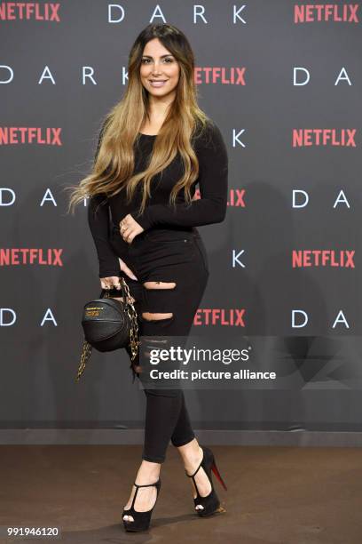 The actress Enissa Amani arrives for the European premiere of the Netflix series "Dark" in Berlin, Germany, 20 November 2017. Photo: Maurizio...