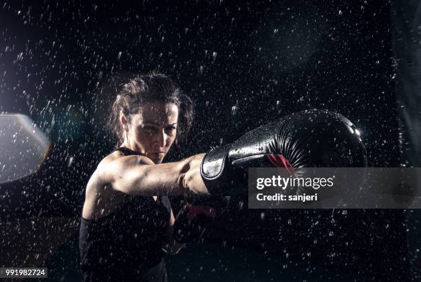 boxing power - boxing womens stock pictures, royalty-free photos & images