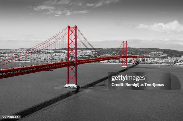 25 abril bridge, lisboa - abril bildbanksfoton och bilder