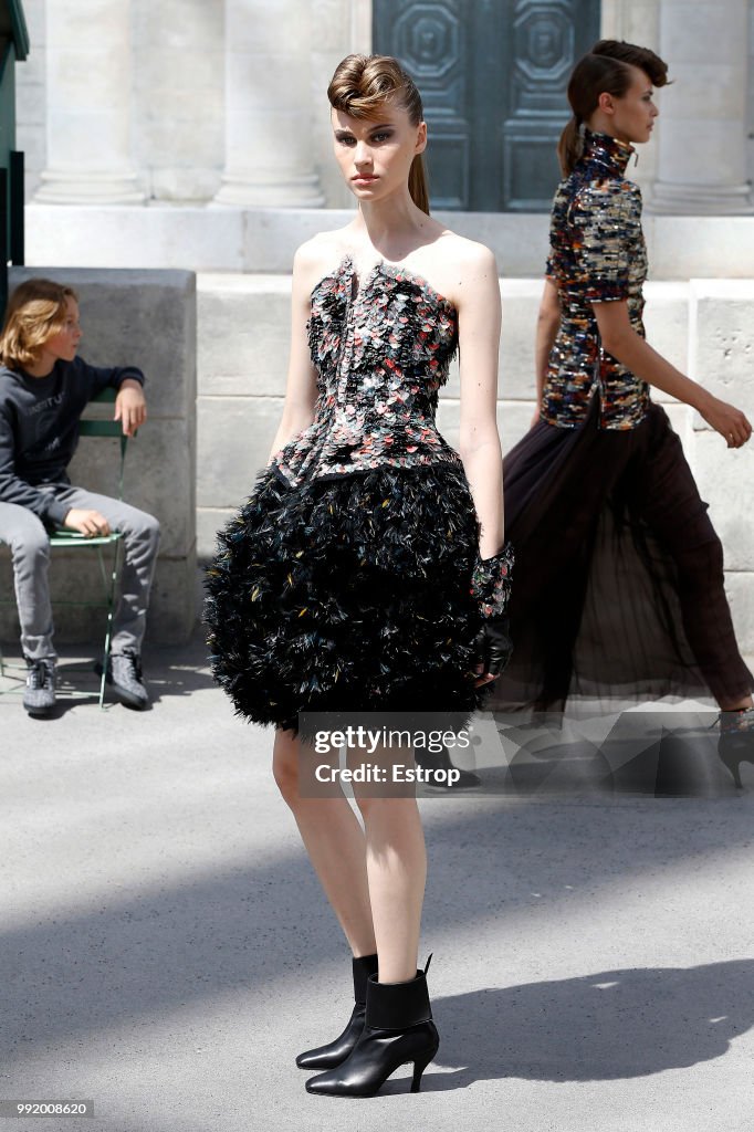 Chanel : Runway - Paris Fashion Week - Haute Couture Fall Winter 2018/2019