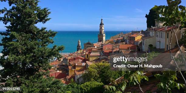 le vieux menton - vieux stockfoto's en -beelden