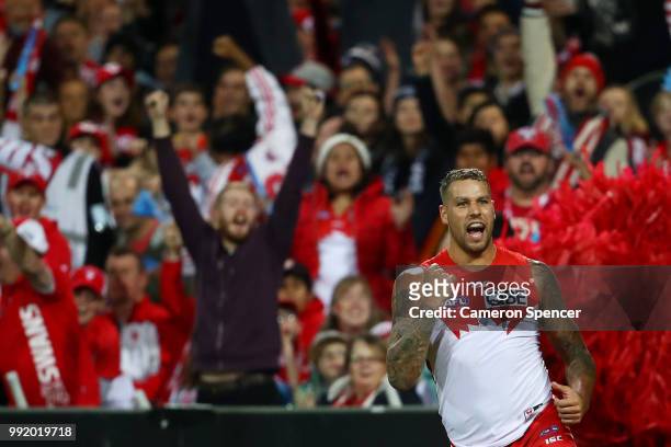 Lance Franklin of the Swans celebrates kicking a goal during the round 16 AFL match between the Sydney Swans and the Geelong Cats at Sydney Cricket...