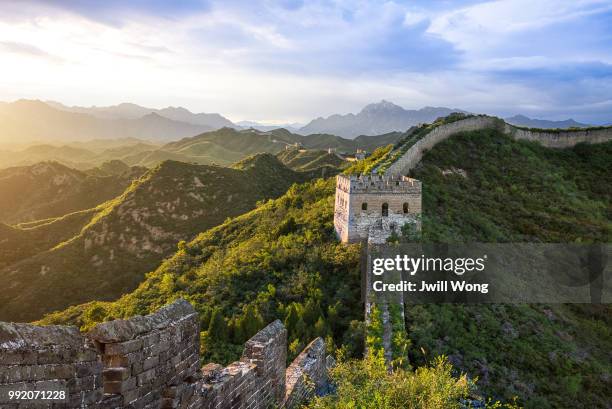 long long great wall - chinese house churches stock pictures, royalty-free photos & images