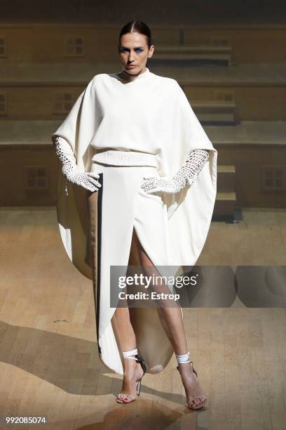 Model Nieves Alvarez walks the runway during the Stephane Rolland Haute Couture Fall Winter 2018/2019 show as part of Paris Fashion Week on July 3,...