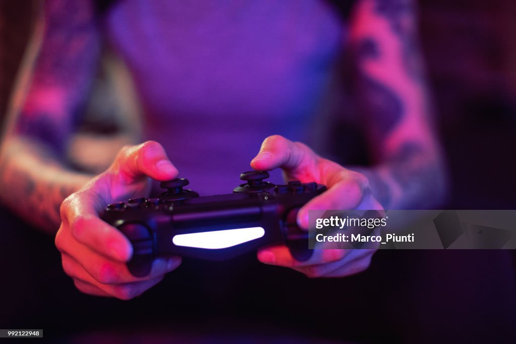 Mujeres jóvenes Gamer