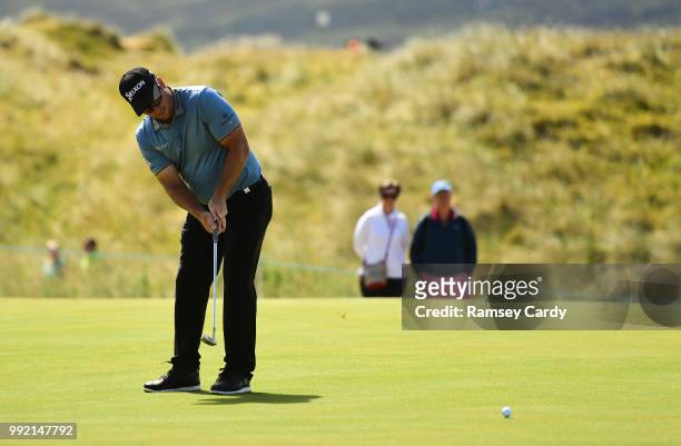 Donegal , Ireland - 5 July 2018; Ryan Fox of New Zealand putts on the 8th green during Day One of the Irish Open Golf Championship at Ballyliffin...