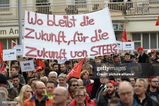 Steel workers protesting against the planned merger of steel giants Thyssenkrupp and Tata in Andernach, Germany, 23 November 2017. 7000 steel workers...