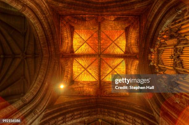 chester cathedral - chester cathedral fotografías e imágenes de stock