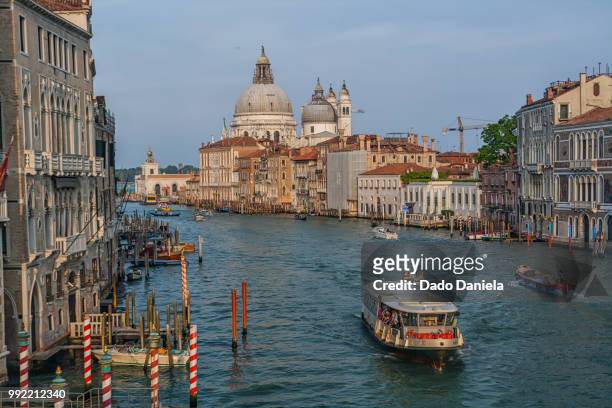venetian grand canal - dado stock pictures, royalty-free photos & images