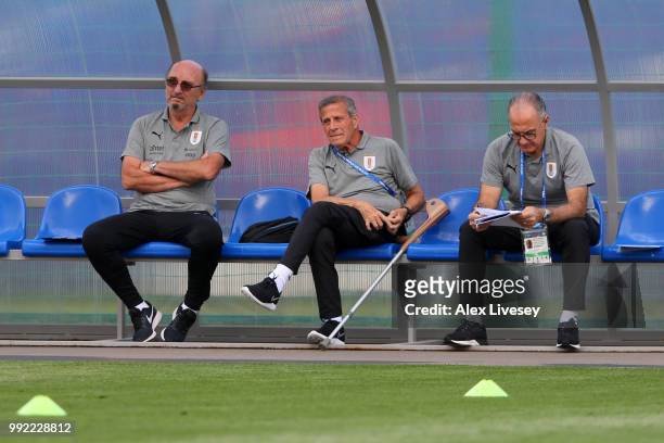 Oscar Tabarez, Head coach of Uruguay looks on during a training session at Sports Centre Borsky on July 5, 2018 in Nizhny Novgorod, Russia.