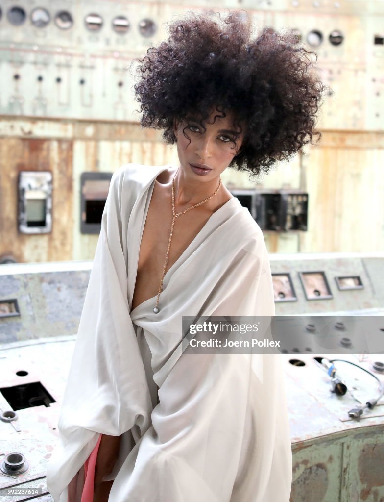 Lana Mueller - Backstage - Berlin Fashion Week Spring/Summer 2019