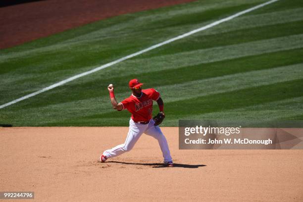 Los Angeles Angels Luis Valbuena in action, throwing vs Toronto Blue Jays at Angel Stadium. Anaheim, CA 6/23/2018 CREDIT: John W. McDonough