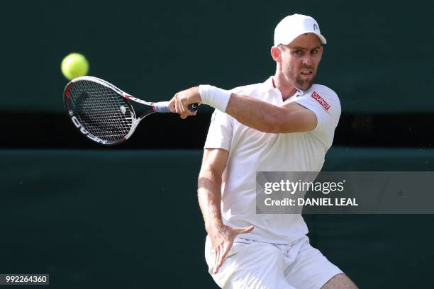 Player Bradley Klahn returns to Britain's Kyle Edmund in their men's singles second round match on the fourth day of the 2018 Wimbledon Championships...