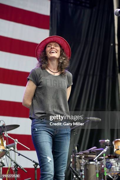 Edie Brickell & The New Bohemians perform in concert at Willie Nelson's 45th 4th Of July Picnic at the Austin360 Amphitheater on July 4, 2018 in...