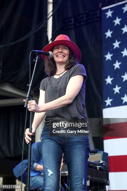 Edie Brickell & The New Bohemians perform in concert at Willie Nelson's 45th 4th Of July Picnic at the Austin360 Amphitheater on July 4, 2018 in...