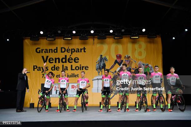 Rigoberto Uran of Colombia / Simon Clarke of Australia / Lawson Craddock of The United States / Daniel Martinez of Colombia / Taylor Phinney of The...