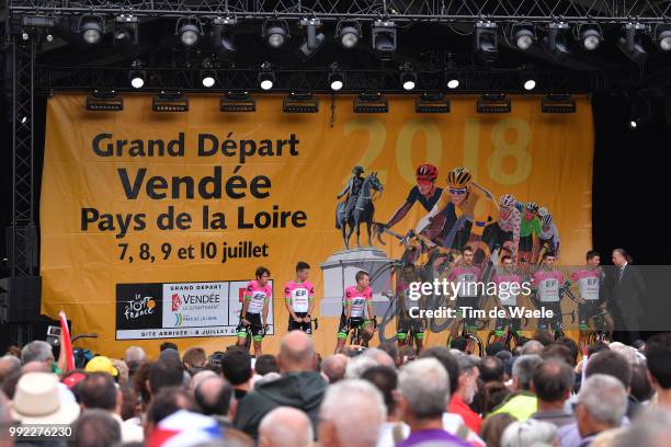 Rigoberto Uran of Colombia / Simon Clarke of Australia / Lawson Craddock of The United States / Daniel Martinez of Colombia / Taylor Phinney of The...