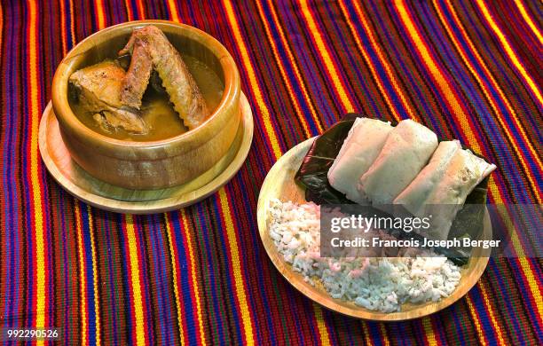 comida tradicional sopa kak 'ik - comida gourmet stock pictures, royalty-free photos & images