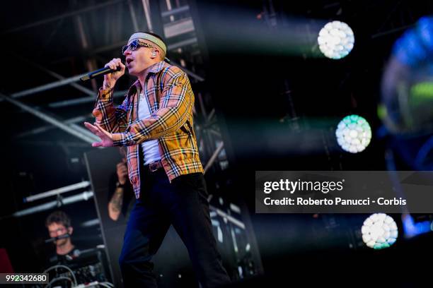 Macklemore performs on stage on July 3, 2018 in Rome, Italy.