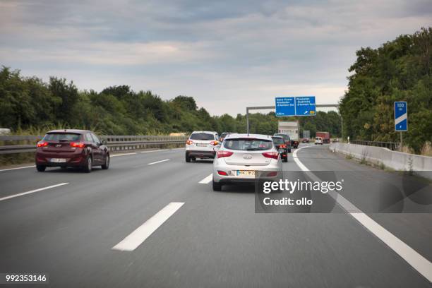 duitse snelweg a66 - ollo stockfoto's en -beelden