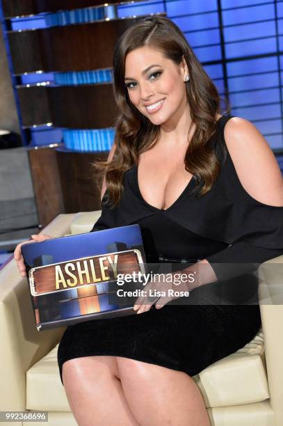 Ashley Graham, Donald Faison, Craig Robinson and Adam Pally make up the celebrity panel on "To Tell the Truth," Episode 311, airing SUNDAY, JULY 22 ,...