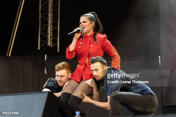 Saara Aalto Performs at Old Navy College on July 5, 2018 in London, England.