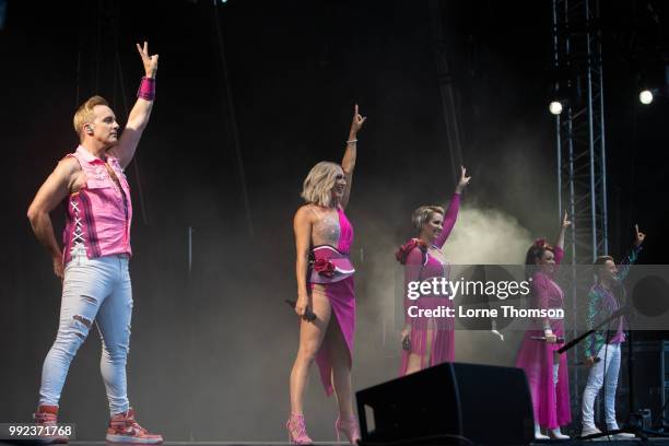 Ian "H" Watkins, Faye Tozer, Claire Richards, Lisa Scott-Lee and Lee Latchford-Evans of Steps Perform at Old Navy College on July 5, 2018 in London,...