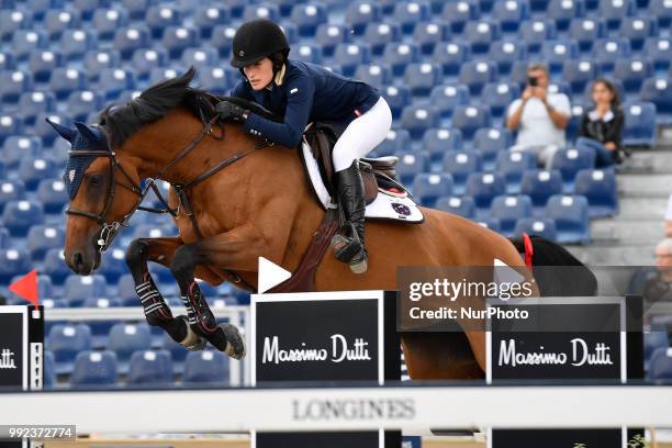 Jessica Springsteen at Longines Eiffel Jumping in Paris on 05 JUne 2018.