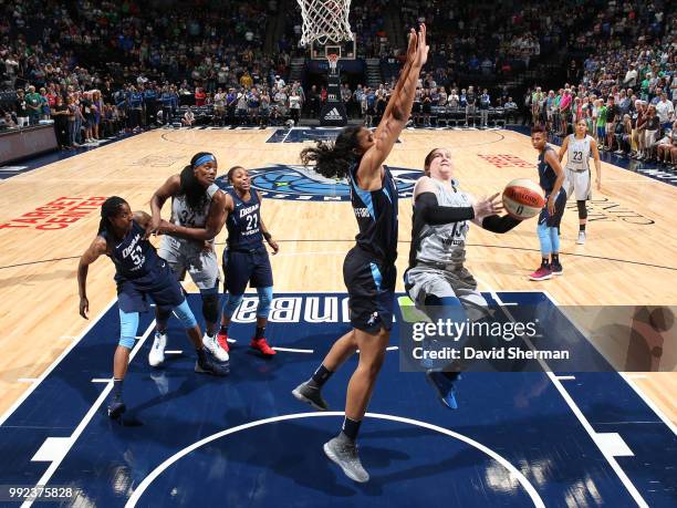 Lindsay Whalen of the Minnesota Lynx drives to the basket against the Minnesota Lynx on June 29, 2018 at Target Center in Minneapolis, Minnesota....