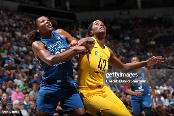 Rebekkah Brunson of the Minnesota Lynx and Jantel Lavender of the Los Angeles Sparks wait for the ball on July 5, 2018 at Target Center in...