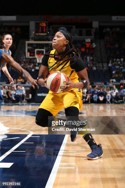 Odyssey Sims of the Los Angeles Sparks handles the ball against the Minnesota Lynx on July 5, 2018 at Target Center in Minneapolis, Minnesota. NOTE...