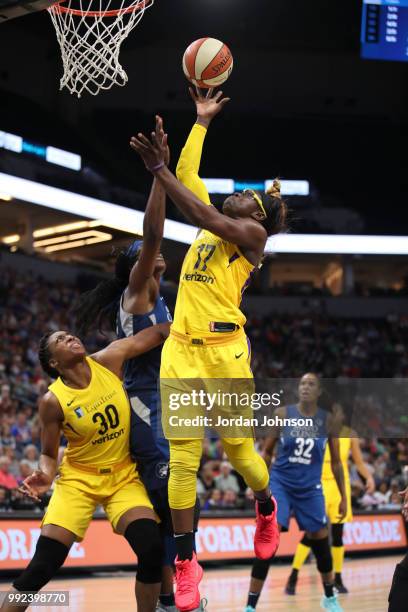 Essence Carson of the Los Angeles Sparks shoots the ball against the Minnesota Lynx on July 5, 2018 at Target Center in Minneapolis, Minnesota. NOTE...