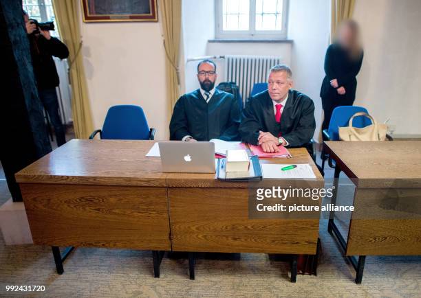 The defenders Tobias Pohl and Kai-Christian Franken in the court room of the district court in Herzberg am Harz, Germany, 18 October 2017. The...
