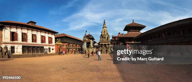 bhaktapur's durbar square with its beautiful temples and buildings before the 2015 earthquake, bhaktapur, kathmandu valley, nepal - 2012 2015 stock pictures, royalty-free photos & images