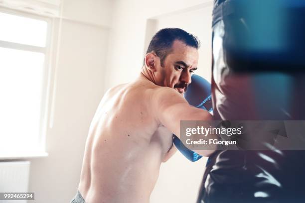 Boxers Getting Angry Angry Bodybuilder Photos and Premium High Res Pictures - Getty Images
