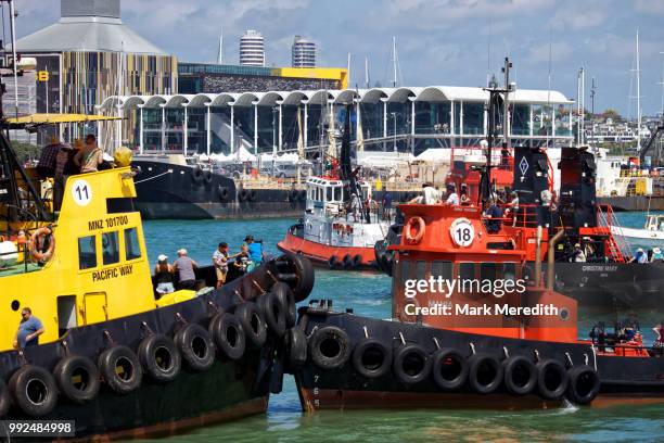 tug boats at the viaduct harbour on auckland anniversary day - viaduct harbour fotografías e imágenes de stock