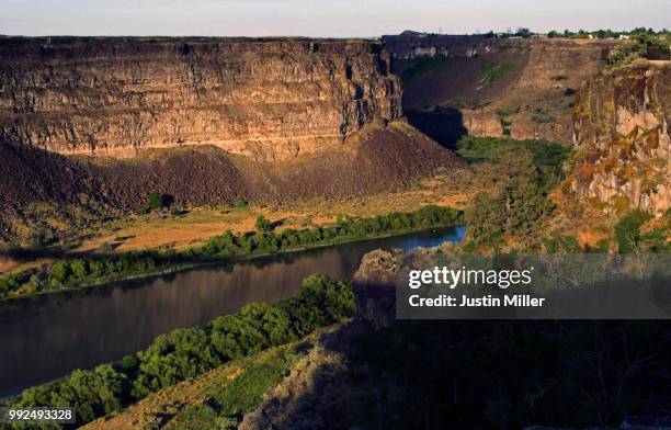 snake river at twin falls, idaho - idaho falls stockfoto's en -beelden