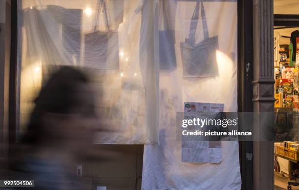 Window Shop Photo 675 Large Window Shop Stock Photos, High-Res Pictures, and Images ...