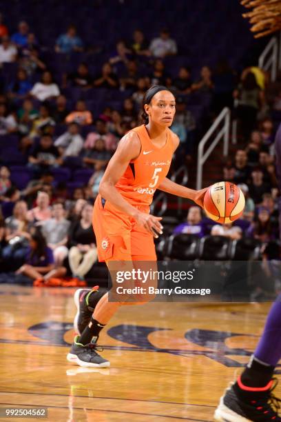 Jasmine Thomas of the Connecticut Sun handles the ball against the Phoenix Mercury on July 5, 2018 at Talking Stick Resort Arena in Phoenix, Arizona....