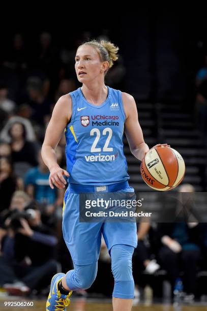 Courtney Vandersloot of the Chicago Sky handles the ball against the Las Vegas Aces on July 5, 2018 at the Mandalay Bay Events Center in Las Vegas,...