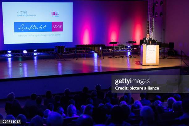 Former chancellor Gerhard Schroeder holds a speech for the start of the academic year at Oldenburg University in Oldenburg, Germany, 19 October 2017....