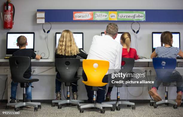 416 School Principal Room Stock Photos, High-Res Pictures, and Images ...