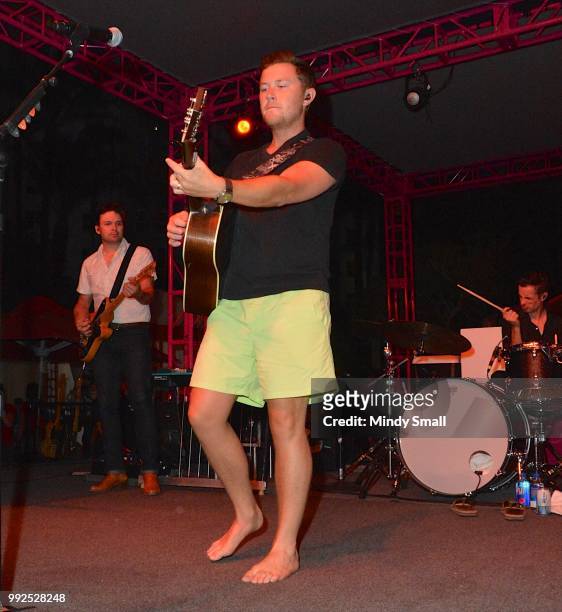 Recording artist Scotty McCreery performs at the Flamingo Go Pool Dayclub at Flamingo Las Vegas on July 5, 2018 in Las Vegas, Nevada.