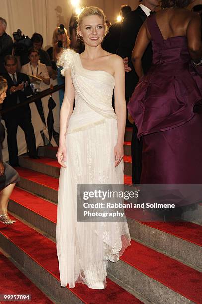 Kirsten Dunst 2010 Photos and Premium High Res Pictures - Getty Images