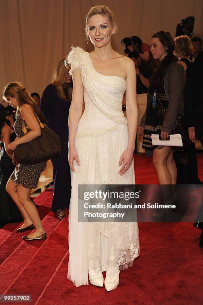 Kirsten Dunst 2010 Photos and Premium High Res Pictures - Getty Images