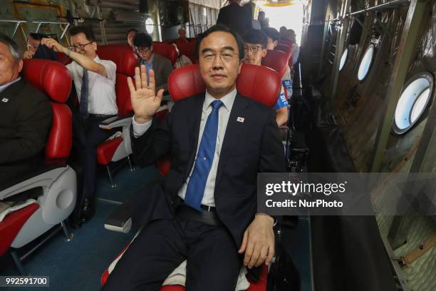 July 3, 2018 - South Korea, Seoul - South Korean Unification Minister Cho Myoung-gyon sit on plane to leave for Pyongyang, North Korea, to...