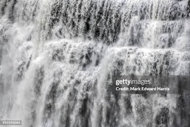 middle falls, letchworth state park, new york - two firefighters shot dead two wounded responding to fire outside of rochester stockfoto's en -beelden