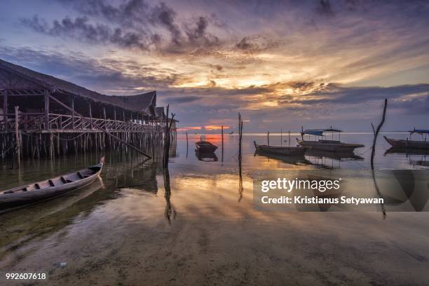 sunrise at pantai melayu, batu besar, batam - besar stock-fotos und bilder