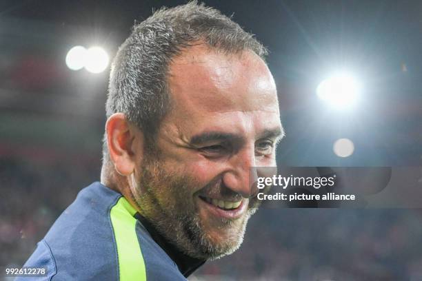 Heidenheim head coach Frank Schmidt pictured ahead of the DFB Cup soccer match between Jahn Regensburg and 1. FC Heidenheim in the Continental Arena...